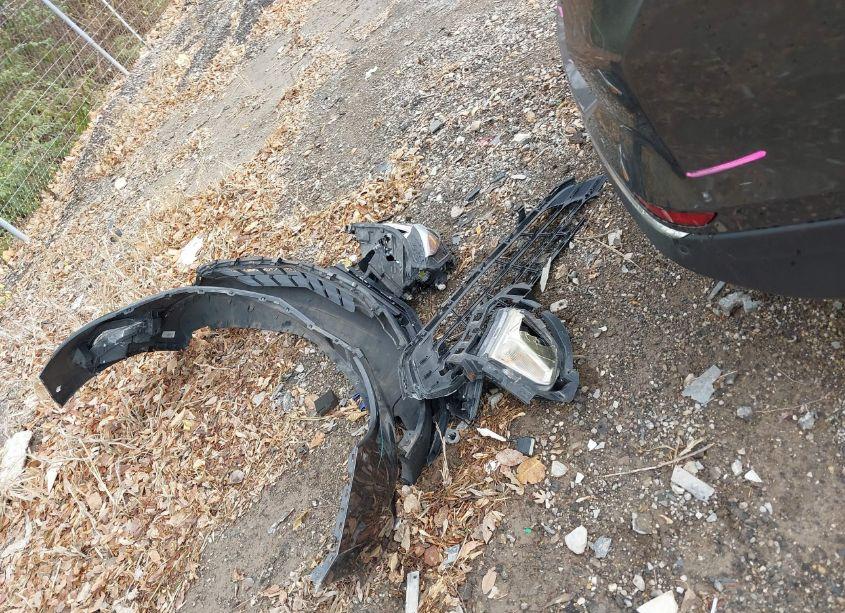 Photo 12 of 2018 Chevrolet Equinox LT (VIN 2GNAXJEVXJ6109589)