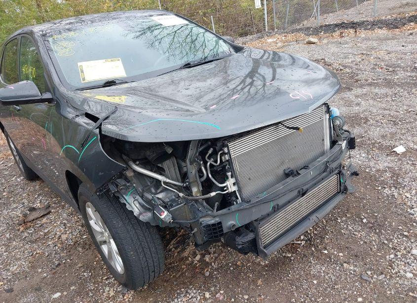 Photo 6 of 2018 Chevrolet Equinox LT (VIN 2GNAXJEVXJ6109589)