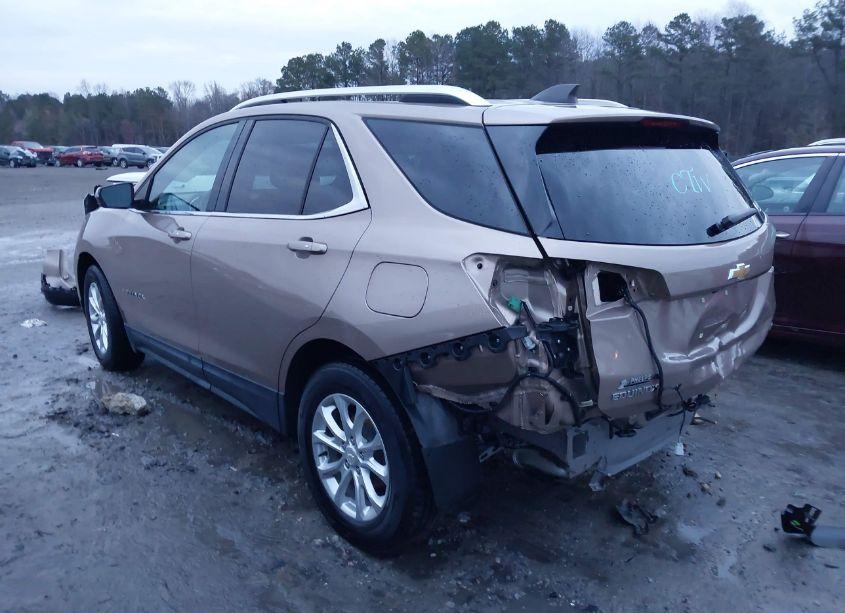 Photo 3 of 2018 Chevrolet Equinox LT (VIN 2GNAXJEVXJ6162924)