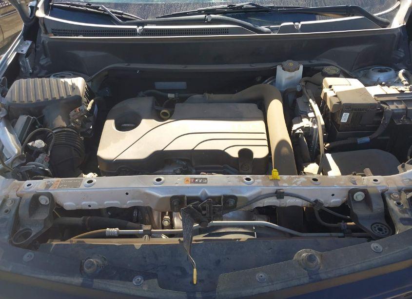 Photo 10 of 2018 Chevrolet Equinox LT (VIN 2GNAXJEVXJ6187886)