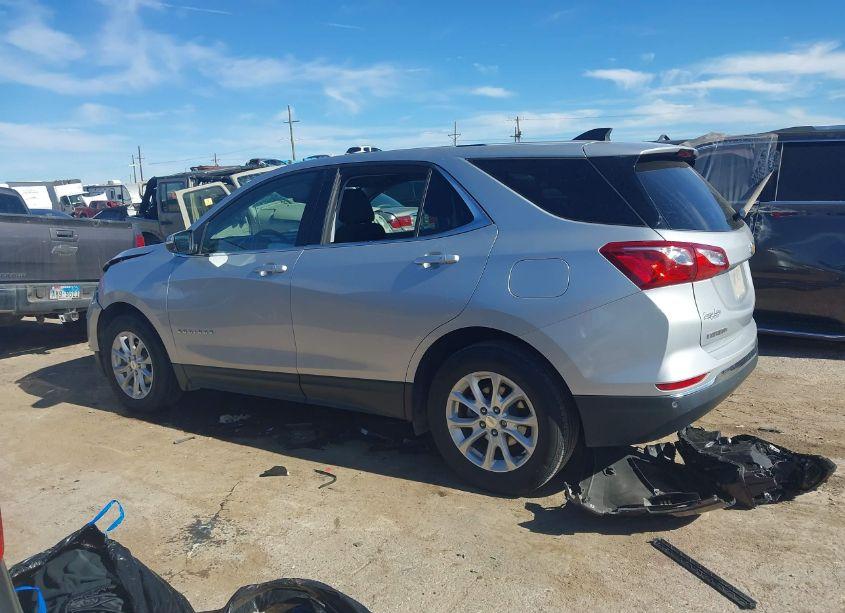 Photo 15 of 2018 Chevrolet Equinox LT (VIN 2GNAXJEVXJ6187886)