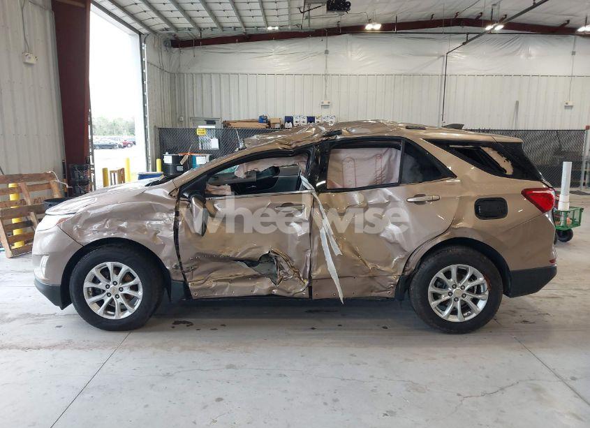 Photo 14 of 2018 Chevrolet Equinox LT (VIN 2GNAXJEVXJ6207229)