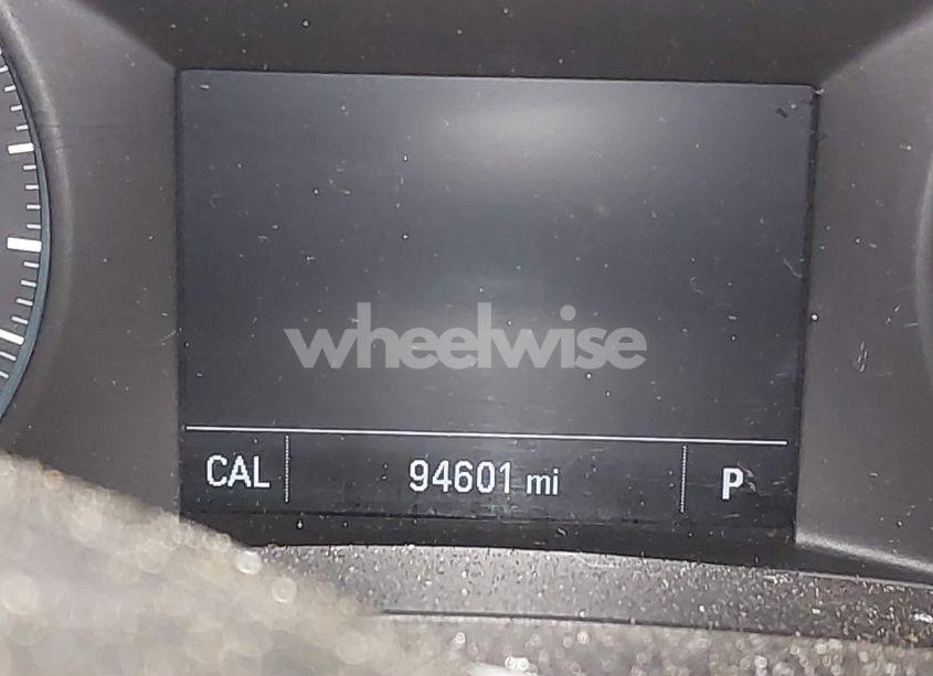 Photo 15 of 2018 Chevrolet Equinox LT (VIN 2GNAXJEVXJ6207229)