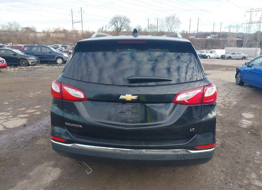Photo 17 of 2018 Chevrolet Equinox LT (VIN 2GNAXJEVXJ6218733)
