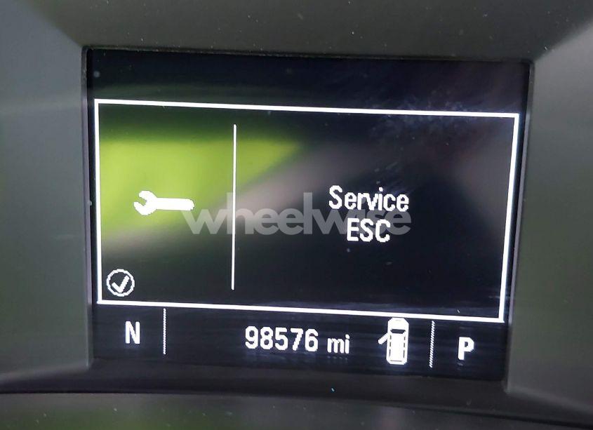 Photo 15 of 2018 Chevrolet Equinox LT (VIN 2GNAXJEVXJ6246905)