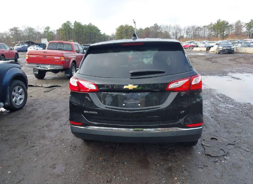 Photo 15 of 2018 Chevrolet Equinox LT (VIN 2GNAXJEVXJ6332991)