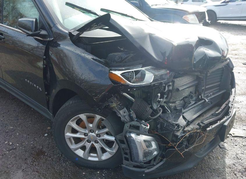 Photo 16 of 2018 Chevrolet Equinox LT (VIN 2GNAXJEVXJ6332991)