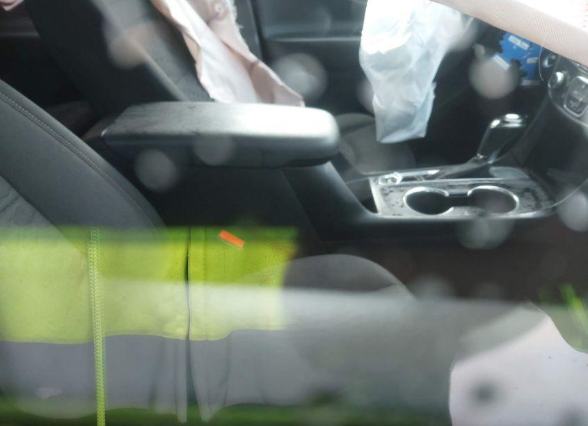 Photo 5 of 2018 Chevrolet Equinox LT (VIN 2GNAXJEVXJ6332991)