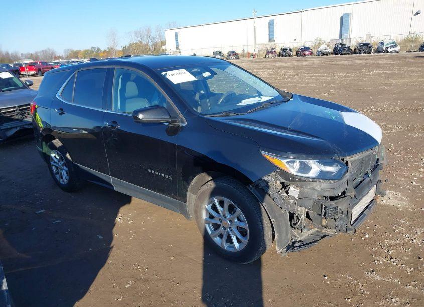 2018 Chevrolet Equinox LT (VIN 2GNAXJEVXJ6350925) main photo