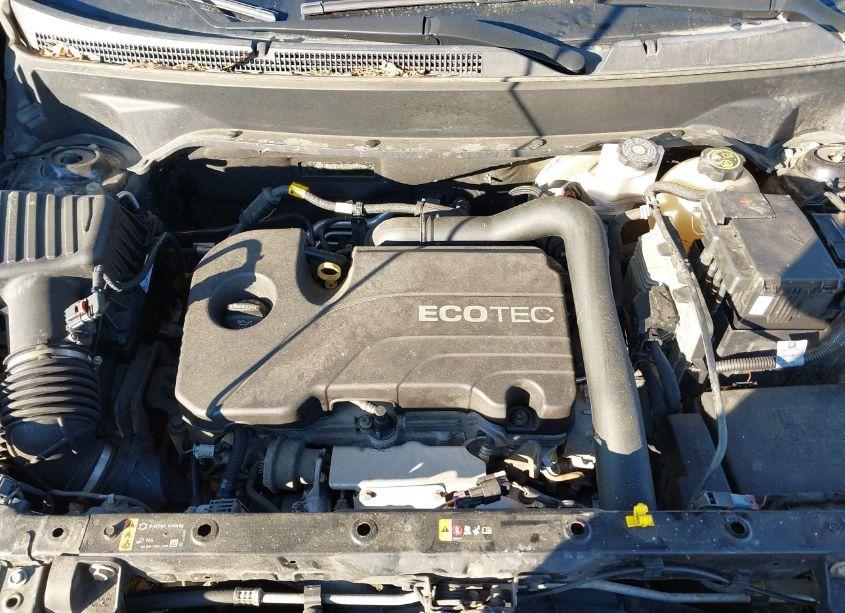 Photo 10 of 2018 Chevrolet Equinox LT (VIN 2GNAXJEVXJ6350925)