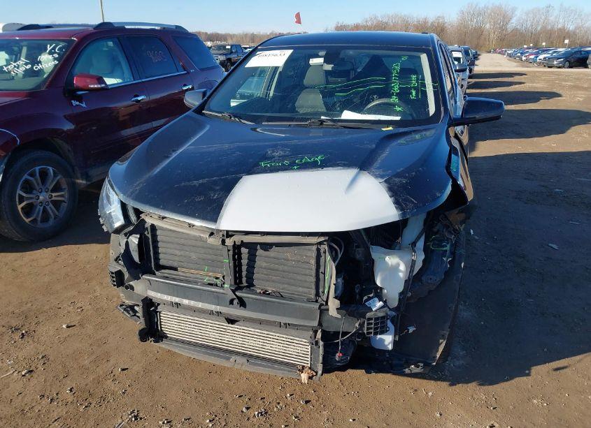 Photo 6 of 2018 Chevrolet Equinox LT (VIN 2GNAXJEVXJ6350925)