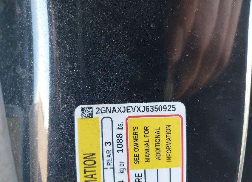 Photo 9 of 2018 Chevrolet Equinox LT (VIN 2GNAXJEVXJ6350925)