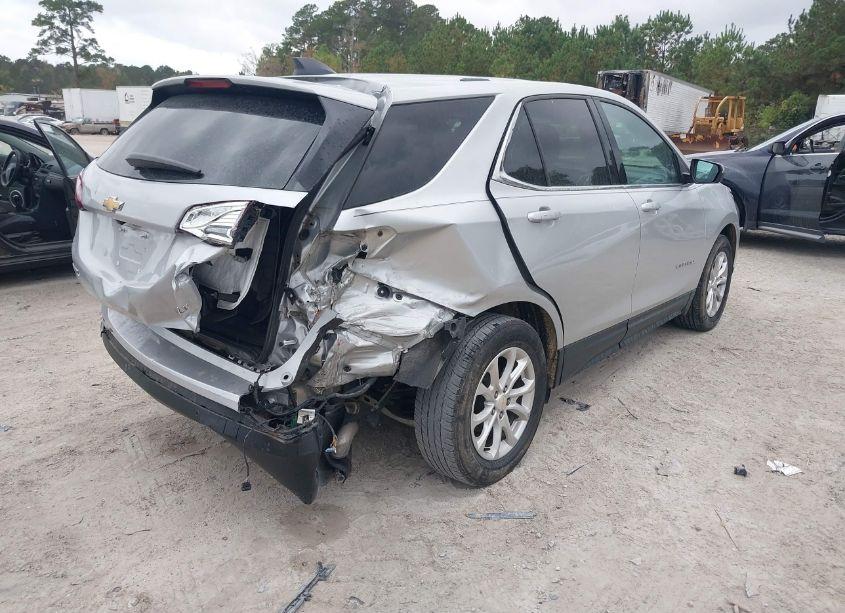 Photo 4 of 2019 Chevrolet Equinox LT (VIN 2GNAXJEVXK6266833)