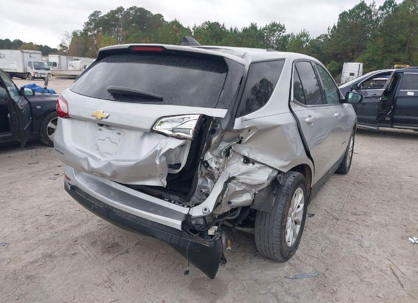 Photo 6 of 2019 Chevrolet Equinox LT (VIN 2GNAXJEVXK6266833)