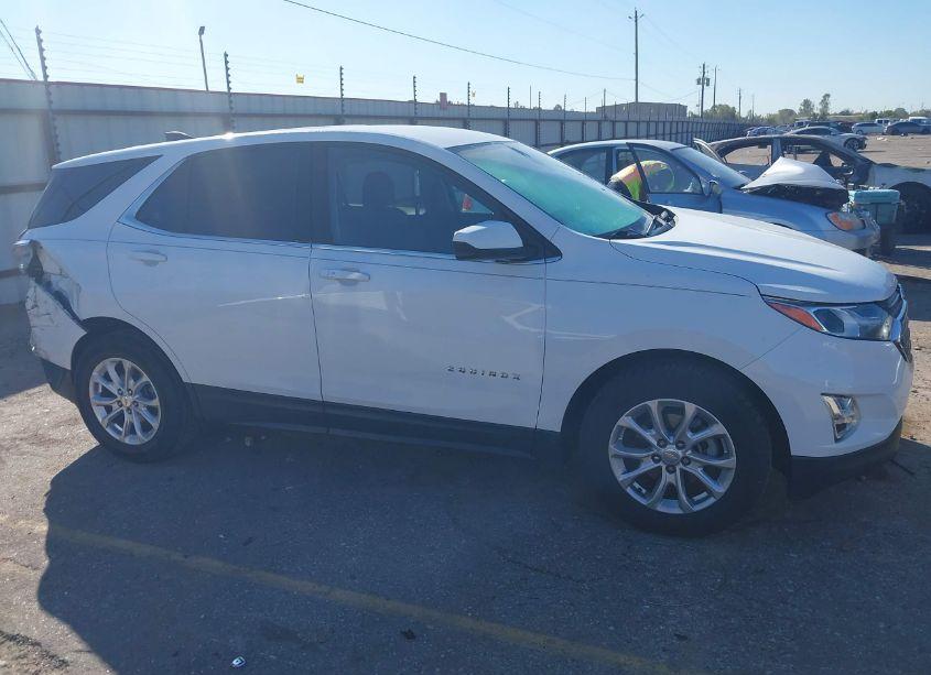 Photo 13 of 2020 Chevrolet Equinox FWD 2FL (VIN 2GNAXJEVXL6112656)