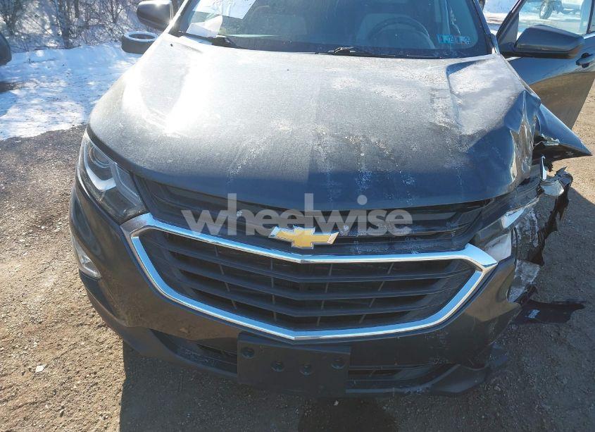 Photo 10 of 2020 Chevrolet Equinox FWD 2FL (VIN 2GNAXJEVXL6153594)