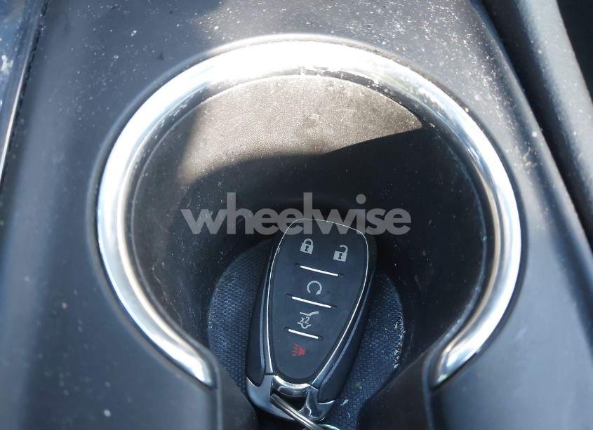 Photo 11 of 2020 Chevrolet Equinox FWD 2FL (VIN 2GNAXJEVXL6153594)