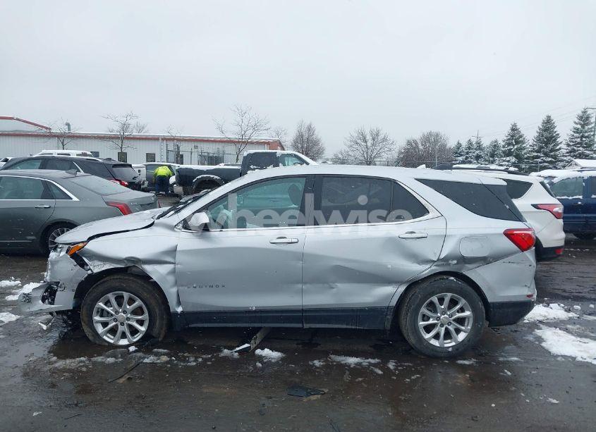 Photo 14 of 2020 Chevrolet Equinox FWD 2FL (VIN 2GNAXJEVXL6186143)