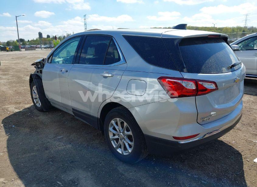 Photo 3 of 2020 Chevrolet Equinox FWD 2FL (VIN 2GNAXJEVXL6259463)