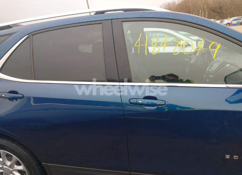 Photo 13 of 2019 Chevrolet Equinox LT (VIN 2GNAXKEV0K6150983)