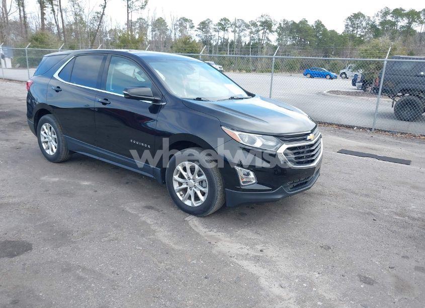 2019 Chevrolet Equinox LT (VIN 2GNAXKEV0K6153382) main photo