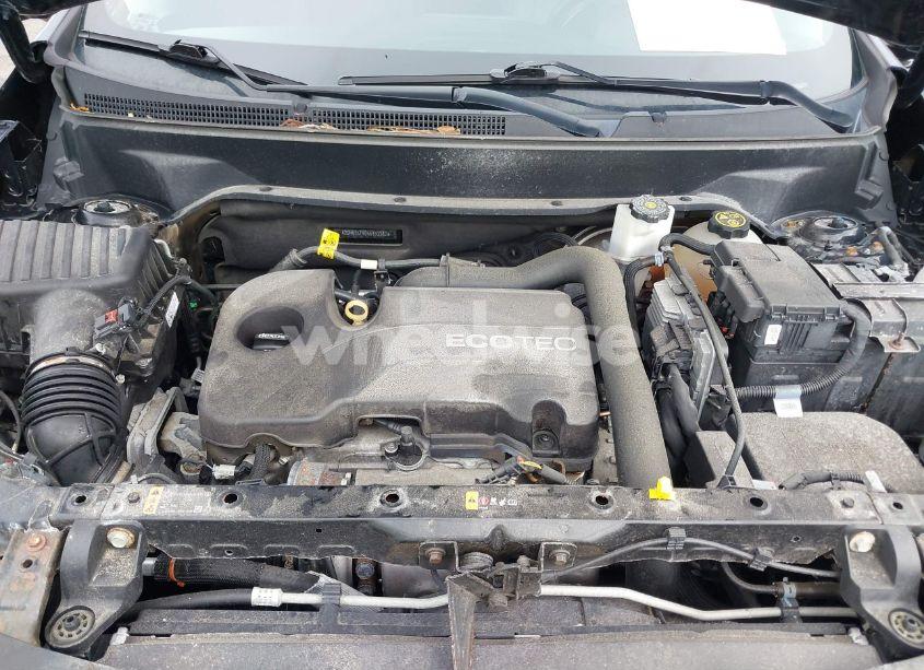 Photo 10 of 2019 Chevrolet Equinox LT (VIN 2GNAXKEV0K6153382)