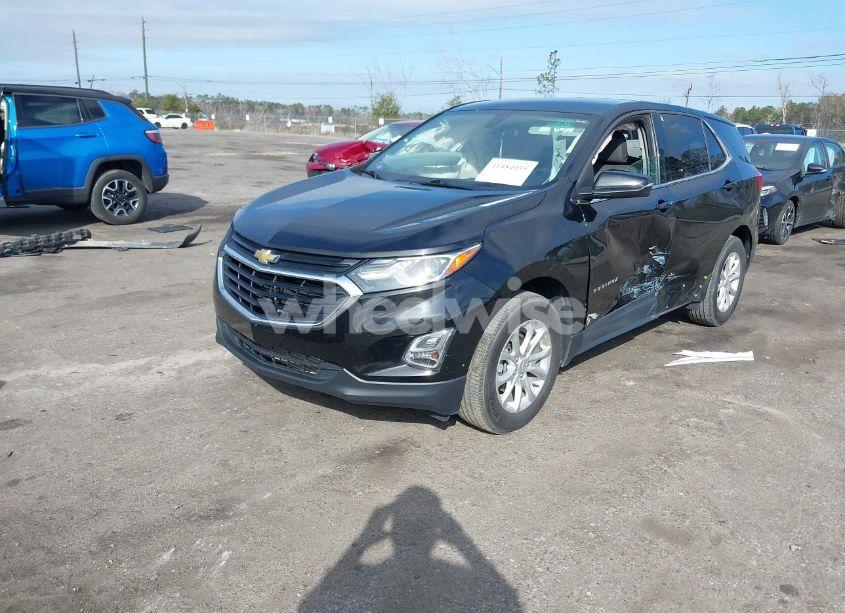 Photo 2 of 2019 Chevrolet Equinox LT (VIN 2GNAXKEV0K6153382)