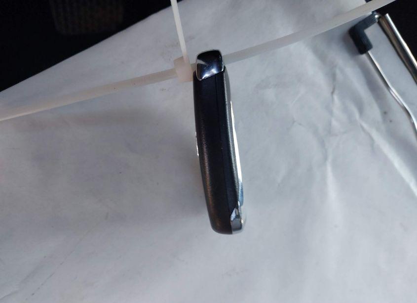 Photo 11 of 2019 Chevrolet Equinox LT (VIN 2GNAXKEV0K6196796)