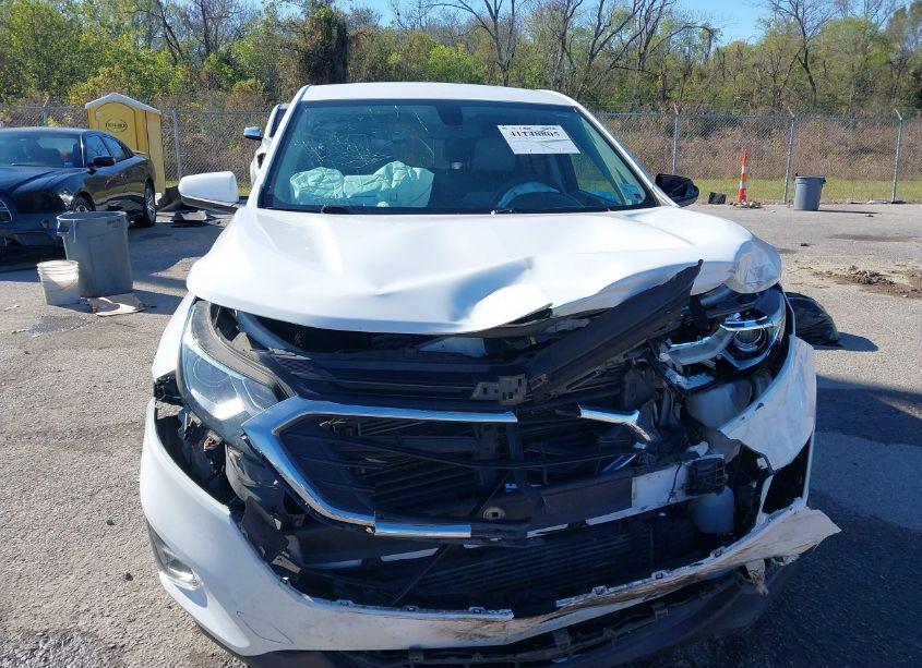 Photo 12 of 2019 Chevrolet Equinox LT (VIN 2GNAXKEV0K6196796)