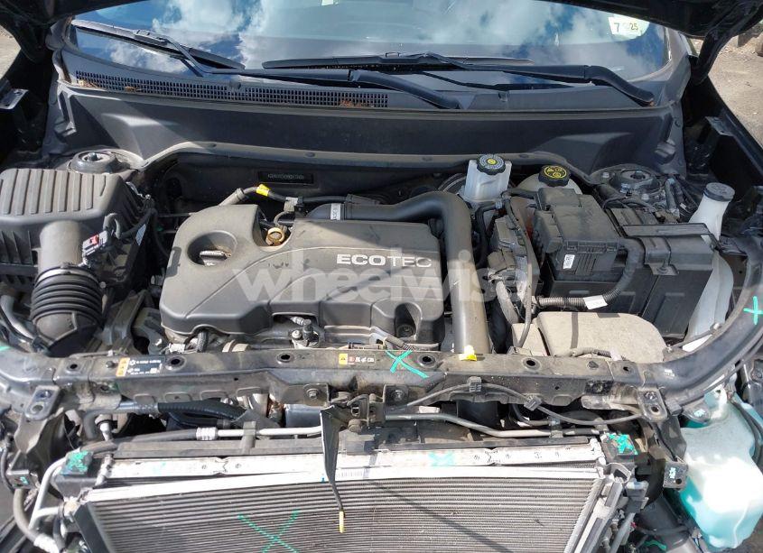 Photo 10 of 2019 Chevrolet Equinox LT (VIN 2GNAXKEV0K6247052)