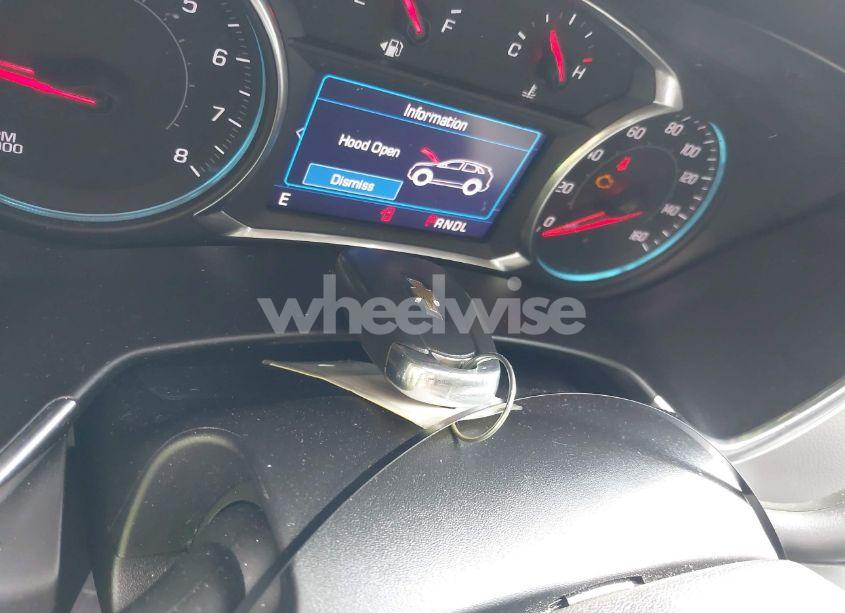 Photo 11 of 2019 Chevrolet Equinox LT (VIN 2GNAXKEV0K6247052)