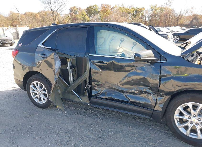 Photo 17 of 2020 Chevrolet Equinox FWD LT 1.5L TURBO (VIN 2GNAXKEV0L6177053)