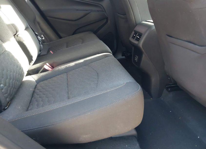 Photo 8 of 2020 Chevrolet Equinox FWD LT 1.5L TURBO (VIN 2GNAXKEV0L6177053)