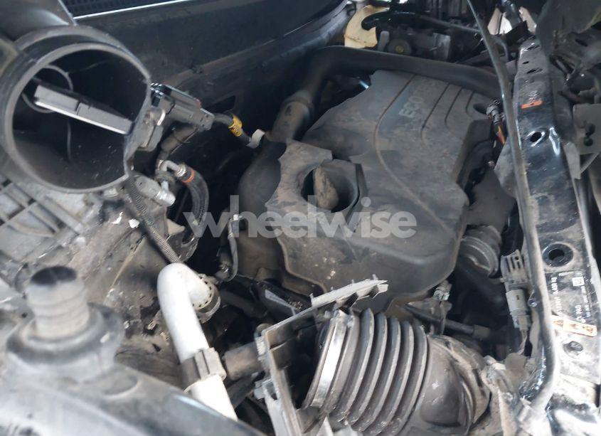 Photo 10 of 2020 Chevrolet Equinox FWD LT 1.5L TURBO (VIN 2GNAXKEV0L6209371)