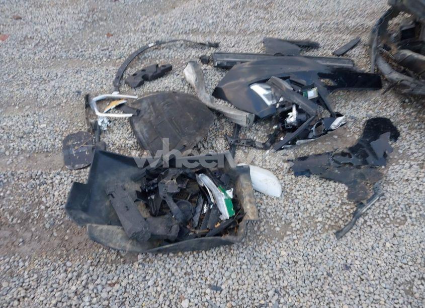 Photo 12 of 2020 Chevrolet Equinox FWD LT 1.5L TURBO (VIN 2GNAXKEV0L6209371)