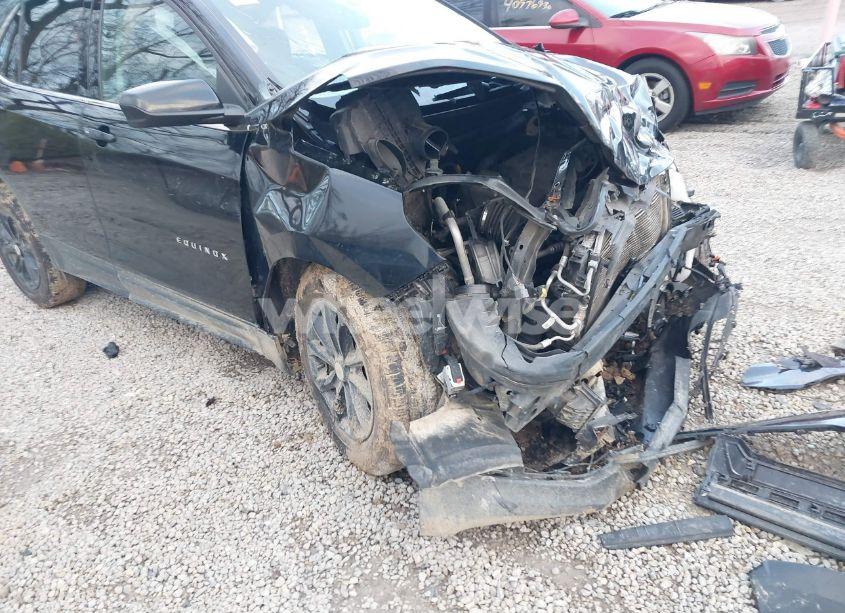 Photo 19 of 2020 Chevrolet Equinox FWD LT 1.5L TURBO (VIN 2GNAXKEV0L6209371)