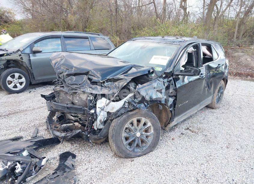 Photo 2 of 2020 Chevrolet Equinox FWD LT 1.5L TURBO (VIN 2GNAXKEV0L6209371)