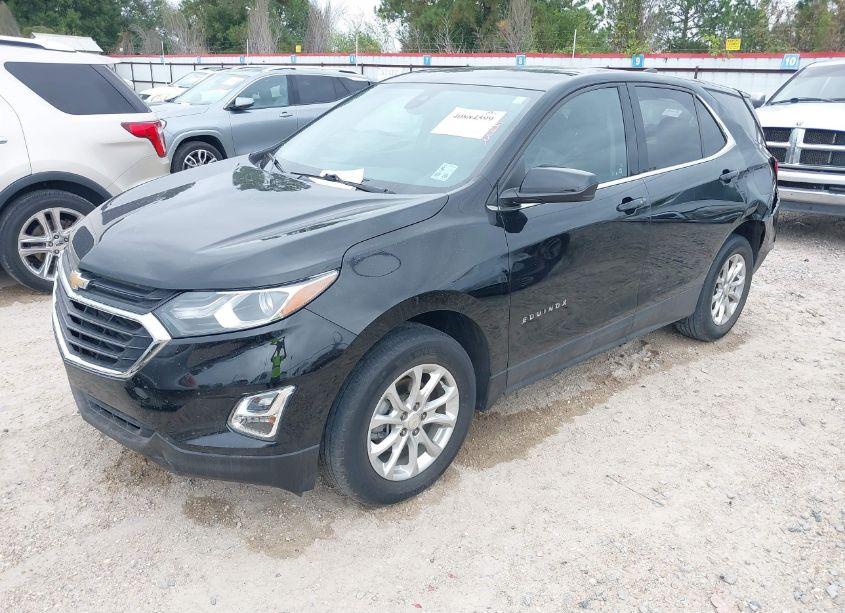 Photo 2 of 2020 Chevrolet Equinox FWD LT 1.5L TURBO (VIN 2GNAXKEV0L6220046)
