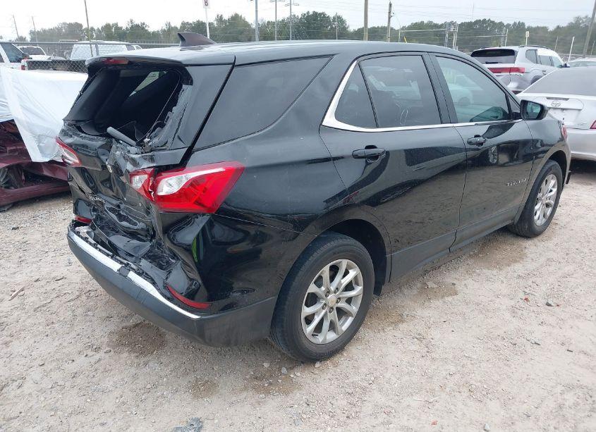 Photo 4 of 2020 Chevrolet Equinox FWD LT 1.5L TURBO (VIN 2GNAXKEV0L6220046)