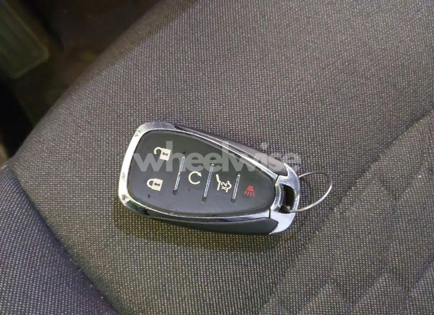 Photo 11 of 2020 Chevrolet Equinox FWD LT 1.5L TURBO (VIN 2GNAXKEV0L6249174)