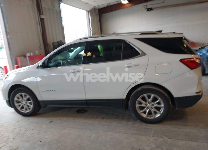 Photo 14 of 2020 Chevrolet Equinox FWD LT 1.5L TURBO (VIN 2GNAXKEV0L6249174)