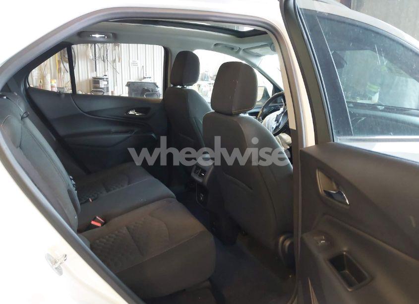 Photo 8 of 2020 Chevrolet Equinox FWD LT 1.5L TURBO (VIN 2GNAXKEV0L6249174)