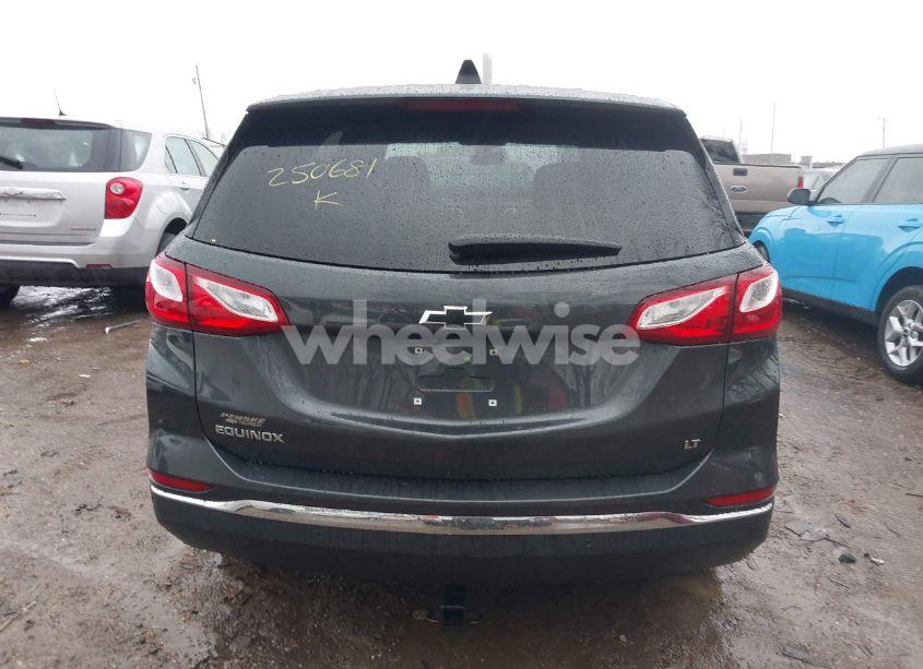 Photo 16 of 2020 Chevrolet Equinox FWD LT 1.5L TURBO (VIN 2GNAXKEV0L6250681)