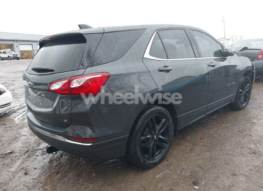 Photo 4 of 2020 Chevrolet Equinox FWD LT 1.5L TURBO (VIN 2GNAXKEV0L6250681)