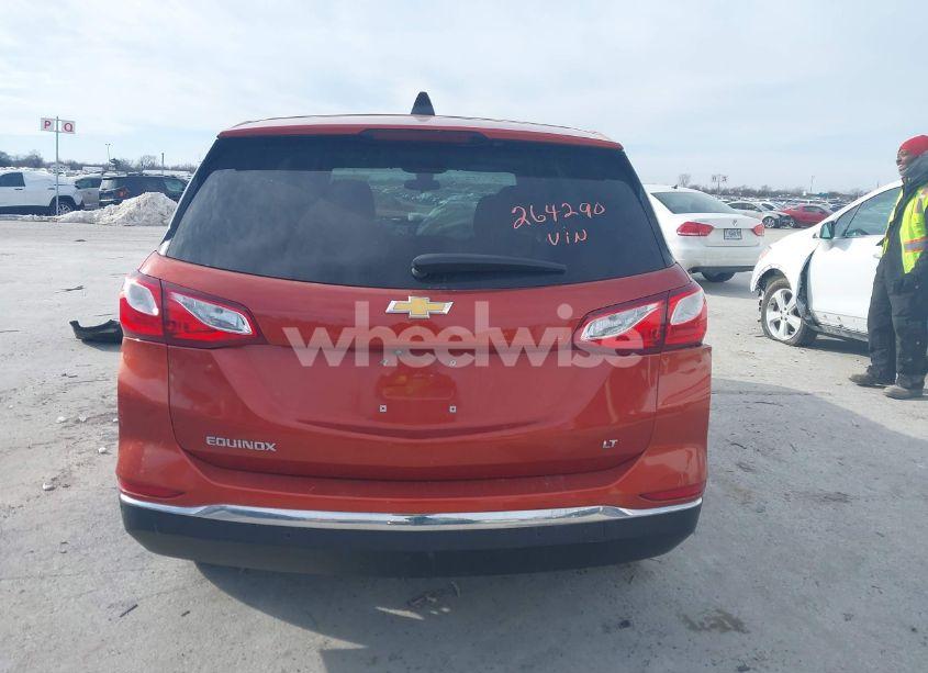 Photo 16 of 2020 Chevrolet Equinox FWD LT 1.5L TURBO (VIN 2GNAXKEV0L6264290)