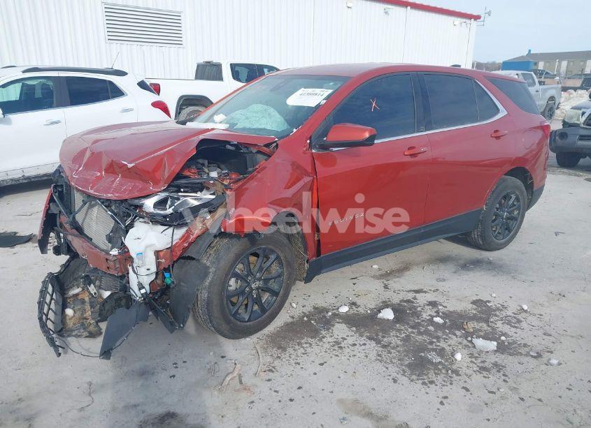 Photo 2 of 2020 Chevrolet Equinox FWD LT 1.5L TURBO (VIN 2GNAXKEV0L6264290)
