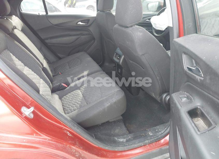 Photo 8 of 2020 Chevrolet Equinox FWD LT 1.5L TURBO (VIN 2GNAXKEV0L6264290)