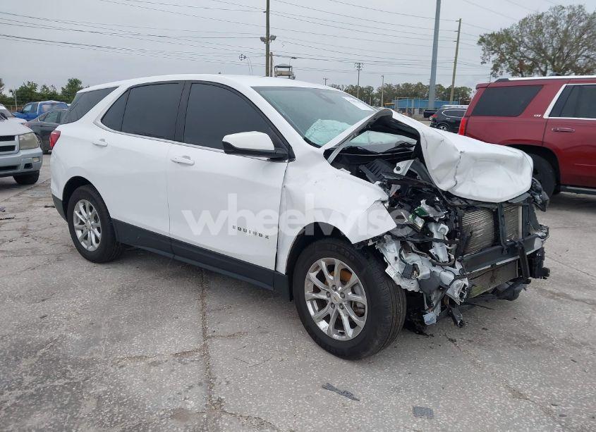 2021 Chevrolet Equinox FWD LT (VIN 2GNAXKEV0M6121356) main photo