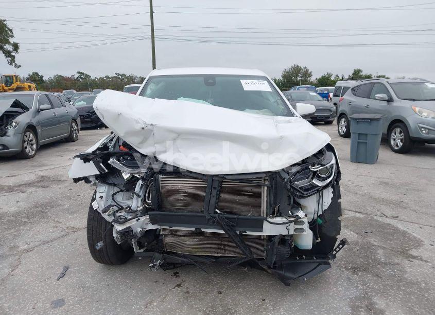 Photo 13 of 2021 Chevrolet Equinox FWD LT (VIN 2GNAXKEV0M6121356)