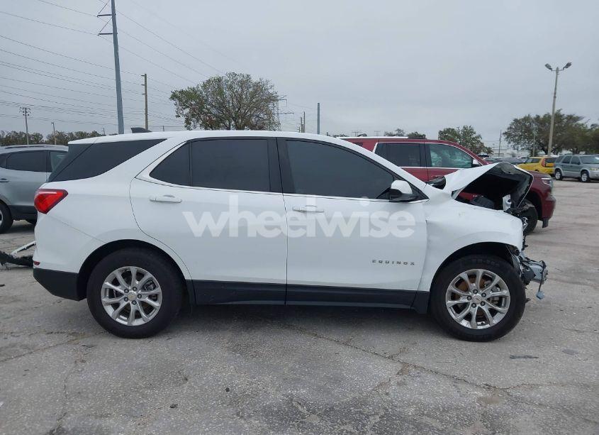 Photo 14 of 2021 Chevrolet Equinox FWD LT (VIN 2GNAXKEV0M6121356)